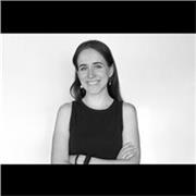 Profesora de dibujo a mano y digital con varios años de experiencia en el sector.